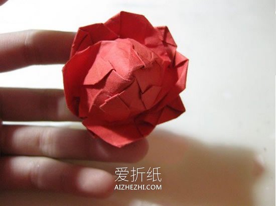 怎么折纸冰激凌玫瑰 漂亮纸玫瑰手工折法图解- www.aizhezhi.com