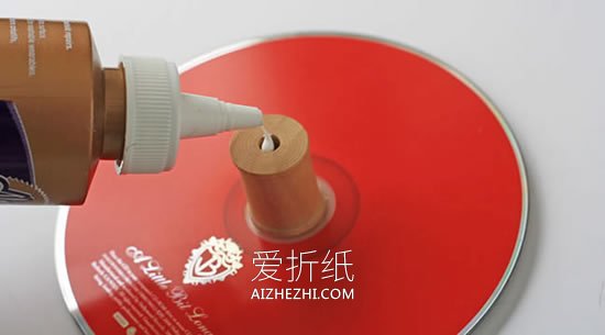 怎么做皮筋动力小车 皮筋动力车手工制作教程- www.aizhezhi.com