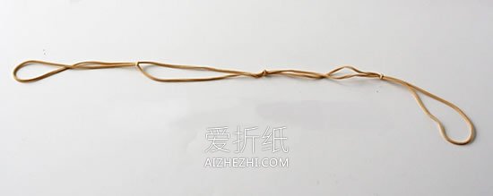 怎么做皮筋动力小车 皮筋动力车手工制作教程- www.aizhezhi.com