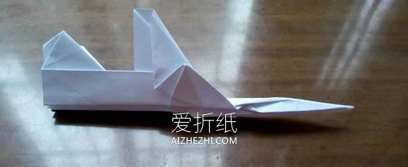 怎么用A4纸折战斗机 逼真战斗飞机的折法图解- www.aizhezhi.com