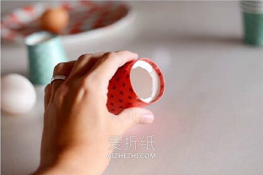 怎么做纸杯小人图解 鸡蛋纸杯手工制作人偶- www.aizhezhi.com