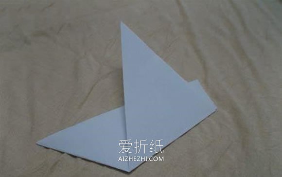 幼儿怎么折纸小船图解 简单小船的折法教程- www.aizhezhi.com