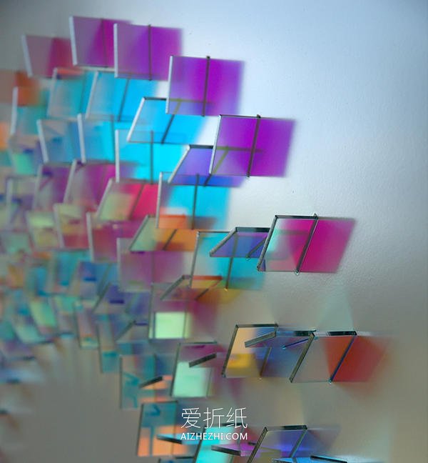 怎么做光线小实验 玻璃片排列DIY美丽色彩- www.aizhezhi.com