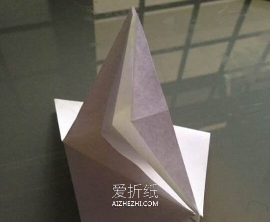 百合花怎么折纸图解 带花蕊百合花的折法步骤- www.aizhezhi.com