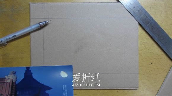 怎么用硬纸板制作相框 详细纸相框手工制作- www.aizhezhi.com