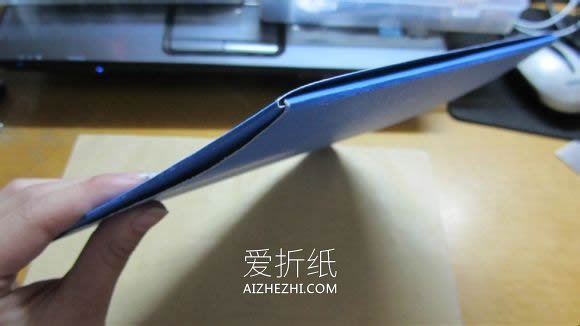 怎么用硬纸板制作相框 详细纸相框手工制作- www.aizhezhi.com