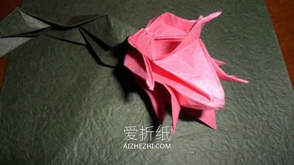 怎么折纸蟹爪兰图解 蟹爪兰花和花茎的折法- www.aizhezhi.com