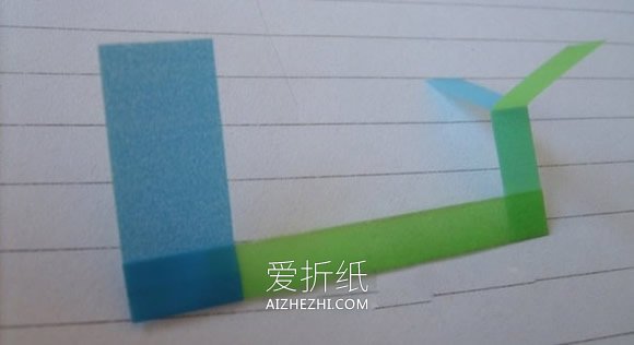 怎么做便签纸飞机的方法 便签纸手工制作飞机- www.aizhezhi.com