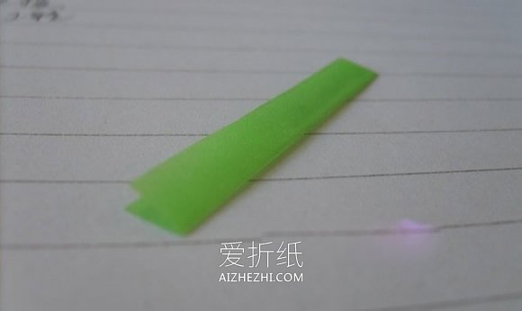 怎么做便签纸飞机的方法 便签纸手工制作飞机- www.aizhezhi.com