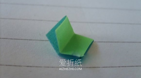 怎么做便签纸飞机的方法 便签纸手工制作飞机- www.aizhezhi.com