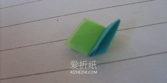 怎么做便签纸飞机的方法 便签纸手工制作飞机- www.aizhezhi.com