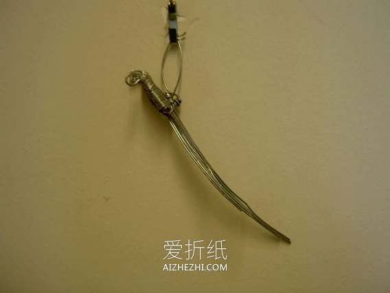 手工制作金属丝冷兵器 金属丝做的冷兵器图片- www.aizhezhi.com