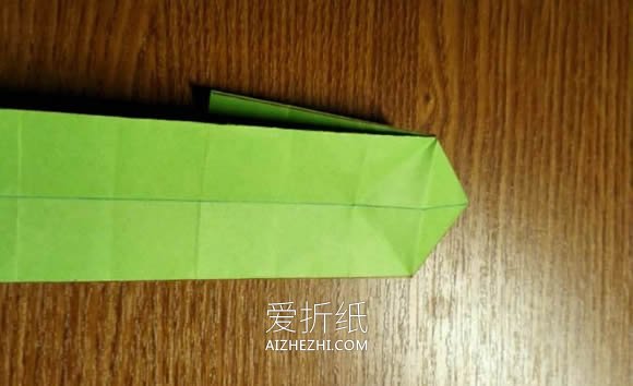 立体金鱼怎么折图解 手工折纸金鱼的折法- www.aizhezhi.com