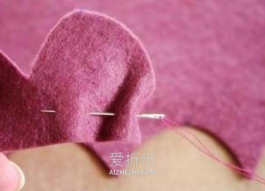 怎么做不织布樱花图解 手工布艺樱花制作方法- www.aizhezhi.com