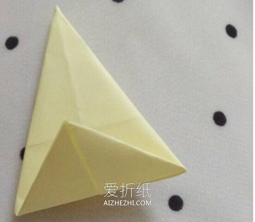 多角飞镖怎么折图解 儿童手工折纸飞镖的方法- www.aizhezhi.com