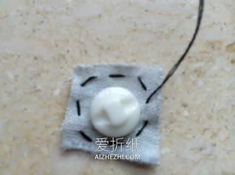 碎布怎么废物利用 手工制作可爱的小布花- www.aizhezhi.com