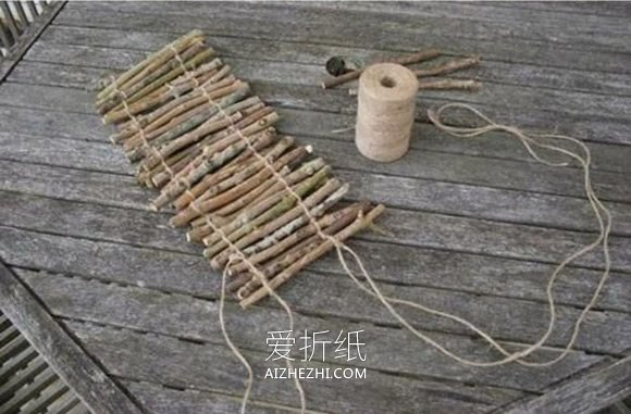 怎么做田园风花瓶图解 树枝废物利用制作花瓶- www.aizhezhi.com