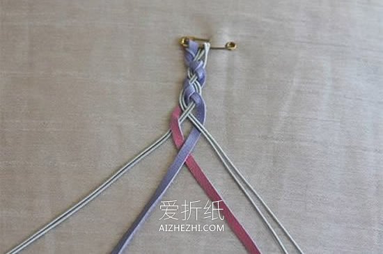 绳子和皮革怎么做手镯 民族风皮手镯编织图解- www.aizhezhi.com