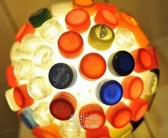 儿童瓶盖小制作怎么做 塑料瓶盖小手工图片- www.aizhezhi.com