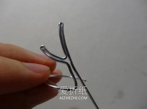 铝线手工制作鹿角戒指 怎么做铝线鹿角戒指- www.aizhezhi.com