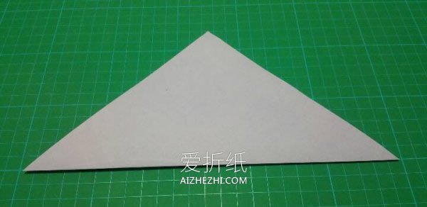 可爱小猴子怎么折图解 手工折纸树上猴子教程- www.aizhezhi.com