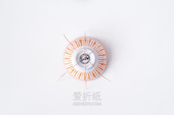 怎么做铜丝鸡蛋篮图解 铜丝手工制作鸡蛋篮子- www.aizhezhi.com