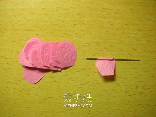 手揉纸玫瑰花怎么做 简单手工玫瑰花制作方法- www.aizhezhi.com