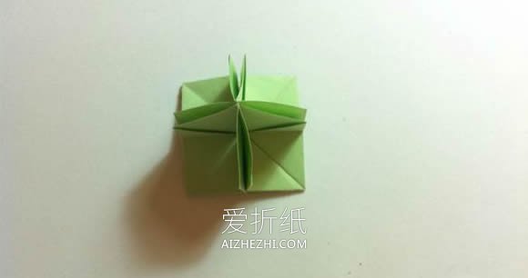 一张纸怎么折四叶草 手工折纸幸运草详细图解- www.aizhezhi.com