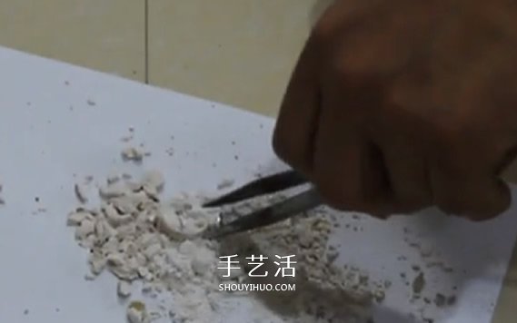 银戒指制作过程图解 DIY银戒指的方法教程- www.aizhezhi.com