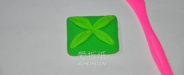 怎么做粘土蘑菇图解 超轻粘土制作卡通蘑菇- www.aizhezhi.com