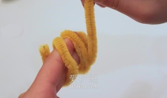 怎么做可爱小鸡图解 扭扭棒手工制作小鸡教程- www.aizhezhi.com