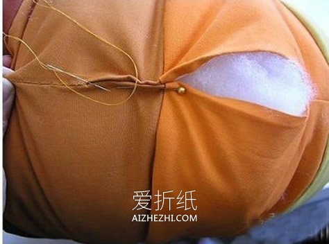 怎么做多彩南瓜坐垫 手工布艺南瓜坐垫制作- www.aizhezhi.com