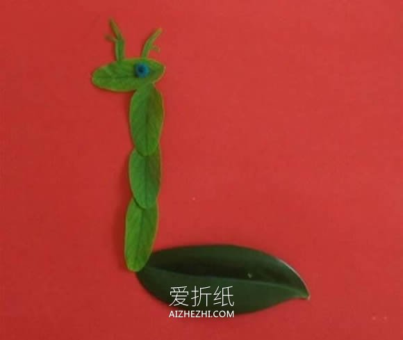 怎么做树叶贴画长颈鹿 树叶手工制作长颈鹿- www.aizhezhi.com