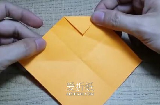 怎么简单折纸雨伞图解 可爱小伞的折法教程- www.aizhezhi.com