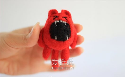 搞笑羊毛毡猫咪图片 手工制作毛绒猫咪玩偶- www.aizhezhi.com