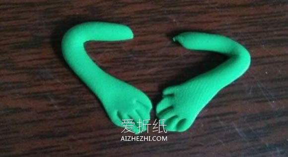 怎么做粘土小青蛙图解 超轻粘土制作卡通青蛙- www.aizhezhi.com