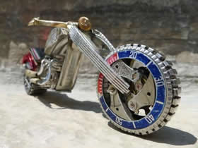怎么把旧手表做摩托车 朋克风摩托车模型图片
