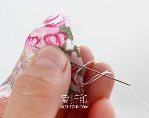 怎么做漂亮花朵发箍 手工布花发箍制作图解- www.aizhezhi.com