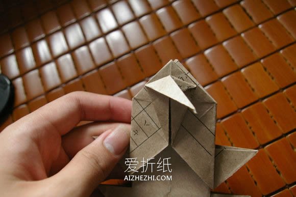 怎么折纸马伯纳犀牛图解 大师级犀牛折法步骤- www.aizhezhi.com