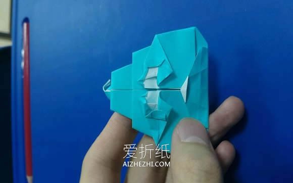 怎么折纸卡通大便图解 手工恶搞大便的折法- www.aizhezhi.com