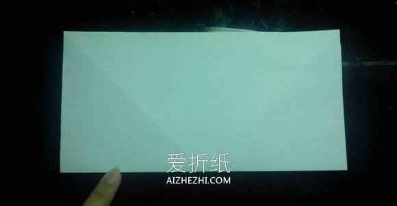 怎么折纸情人节礼品盒 带纸鹤浪漫纸盒折法- www.aizhezhi.com