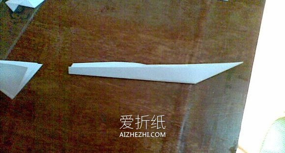 怎么做漂亮战斗机模型 纸飞机模型手工制作- www.aizhezhi.com