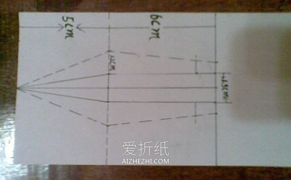 怎么做漂亮战斗机模型 纸飞机模型手工制作- www.aizhezhi.com