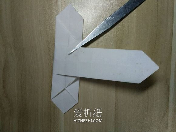 怎么折纸带翅膀爱心 最漂亮翅膀心的折法图解- www.aizhezhi.com