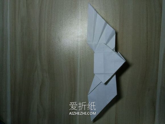 怎么折纸带翅膀爱心 最漂亮翅膀心的折法图解- www.aizhezhi.com