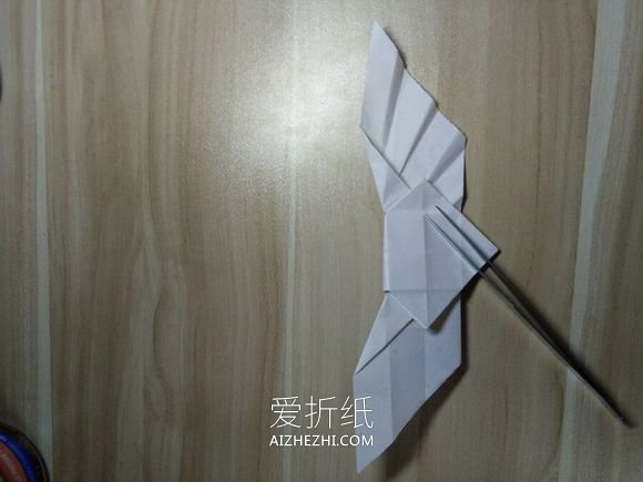 怎么折纸带翅膀爱心 最漂亮翅膀心的折法图解- www.aizhezhi.com