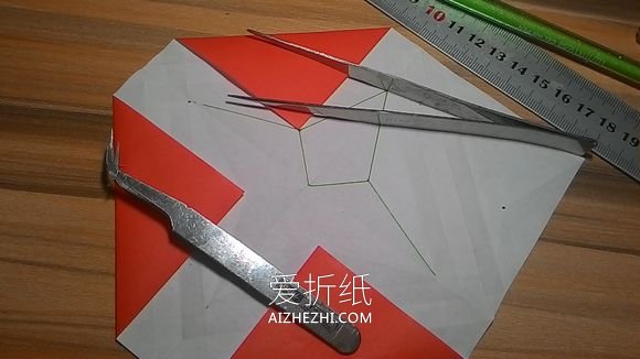 怎么折纸蜘蛛侠图解 逼真蜘蛛侠的详细折法- www.aizhezhi.com