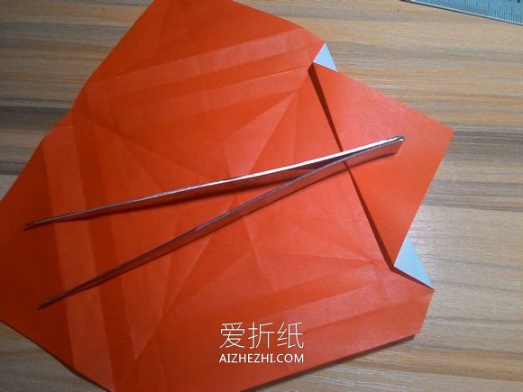 怎么折纸蜘蛛侠图解 逼真蜘蛛侠的详细折法- www.aizhezhi.com