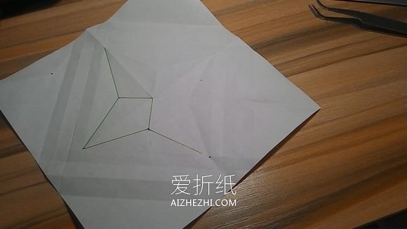 怎么折纸蜘蛛侠图解 逼真蜘蛛侠的详细折法- www.aizhezhi.com