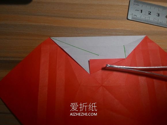 怎么折纸蜘蛛侠图解 逼真蜘蛛侠的详细折法- www.aizhezhi.com